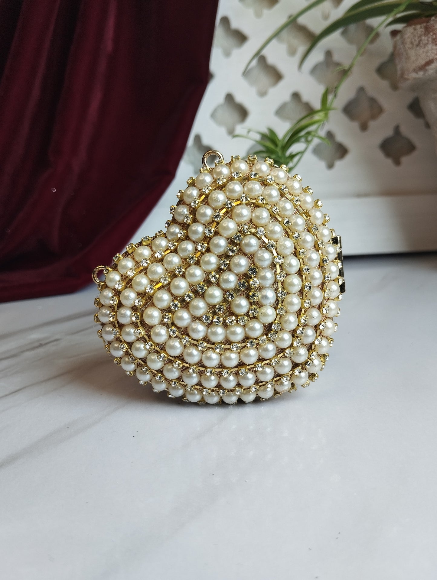 Mini Heart Clutch "OPAL"