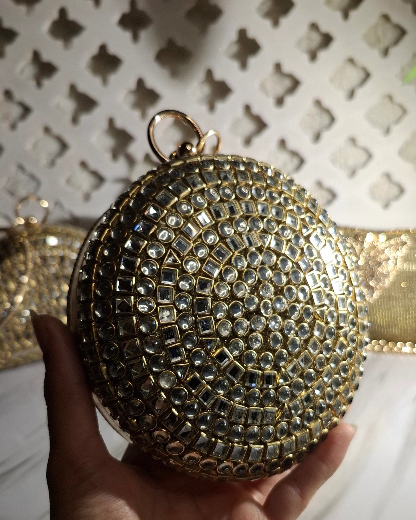 Round Kundan Clutch