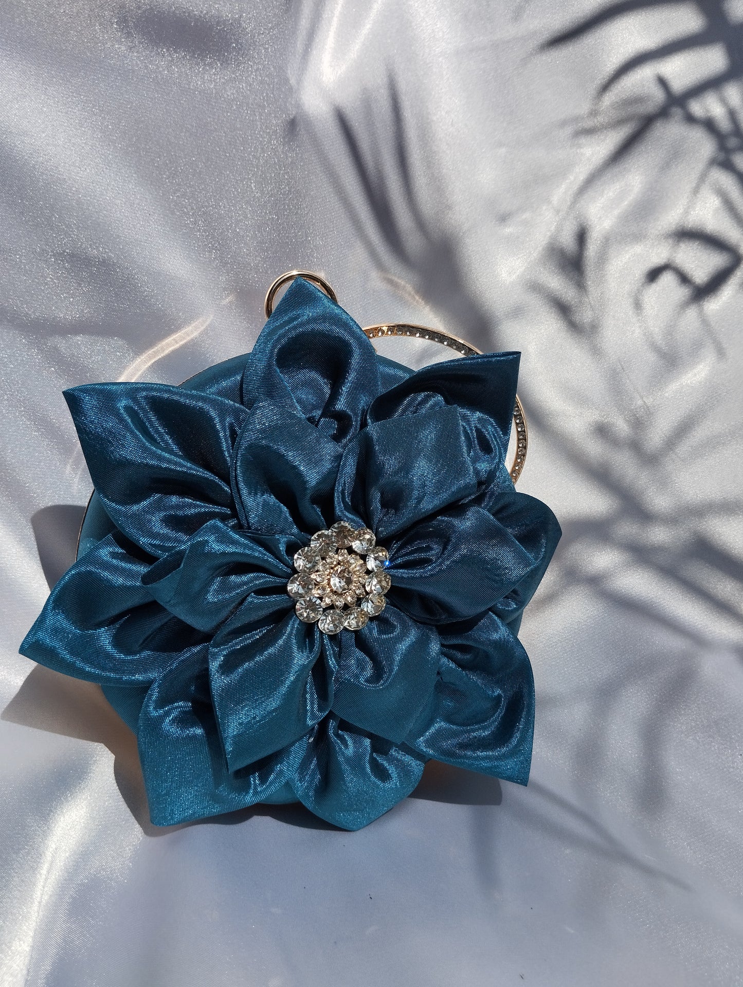 Flora Round Party Clutch