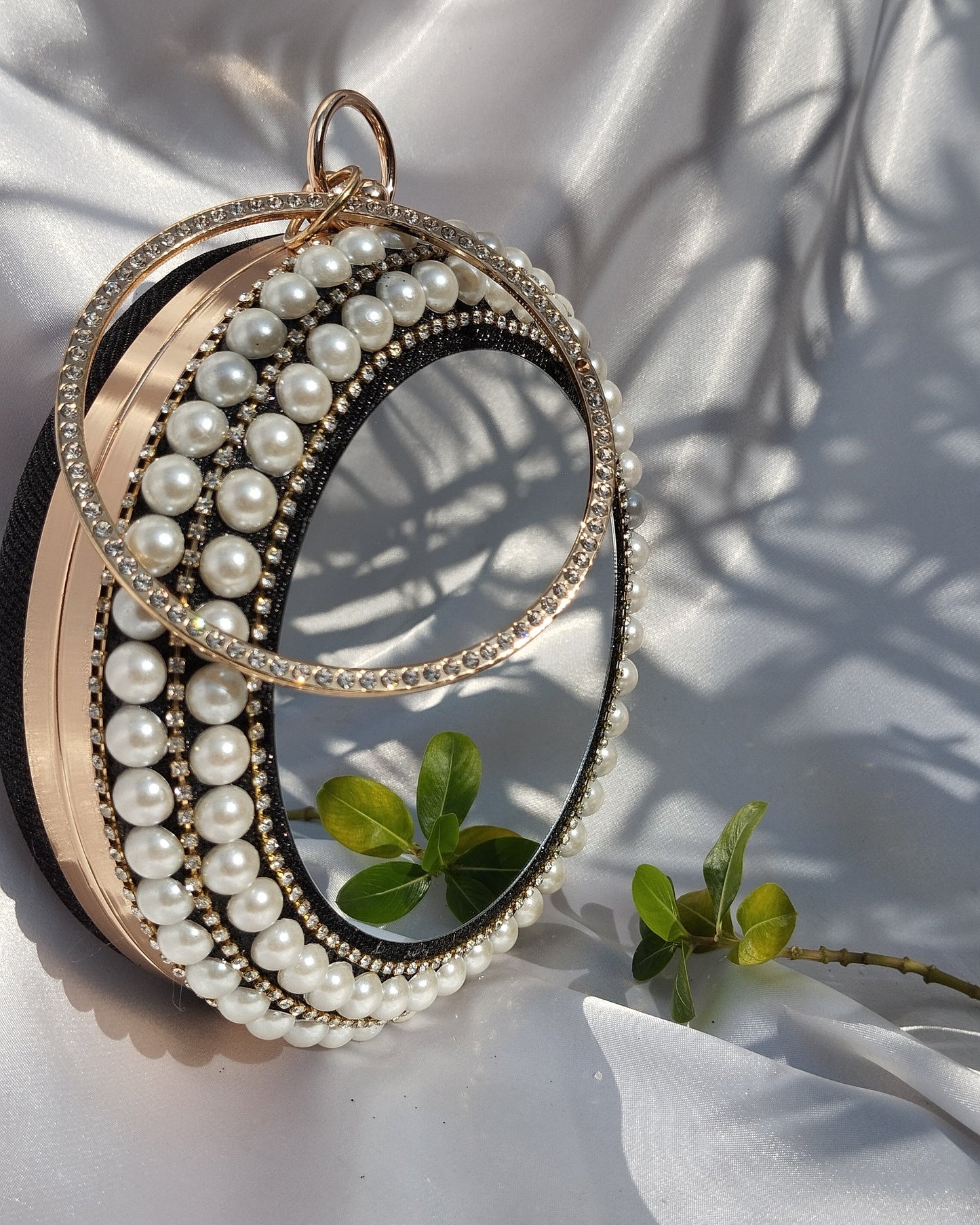 Party Clutch Black Gold